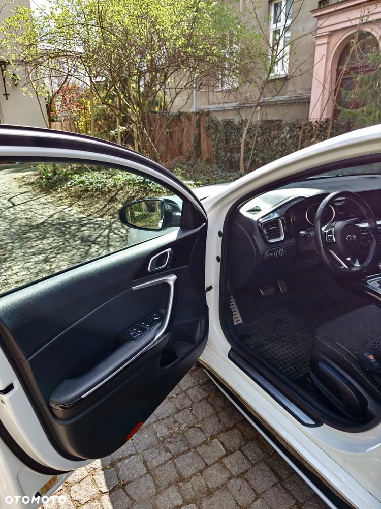 Kia ProCeed 1.4 T-GDI GT Line DCT - 14