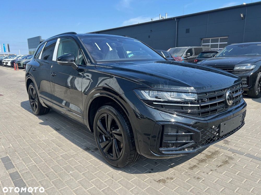 Volkswagen Touareg 3.0 V6 TDI 4Motion R-Line Final Edition - 4