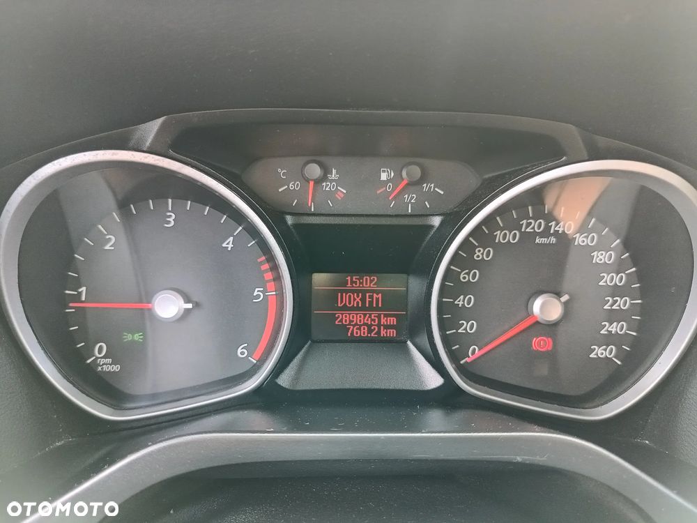 Ford S-Max - 11