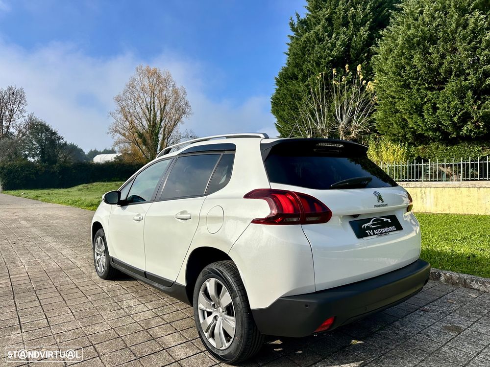 Peugeot 2008 1.6 BlueHDi Style - 4