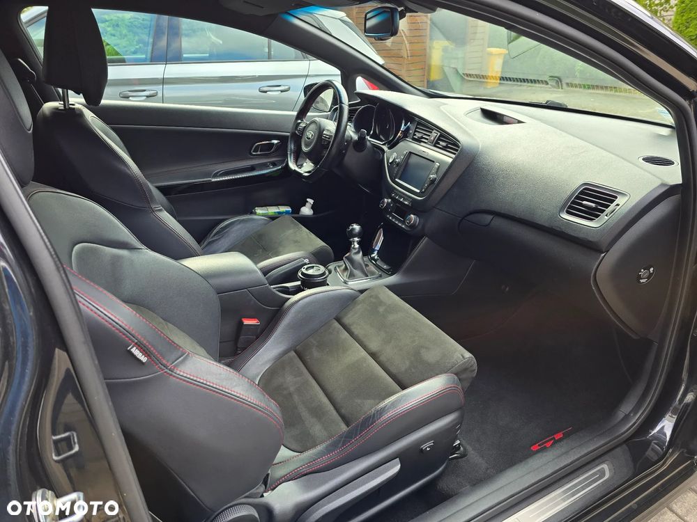 Kia ProCeed Pro_cee'd 1.6 T-GDI GT - 14