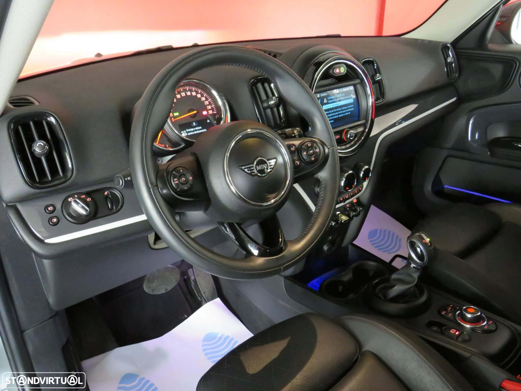 MINI Countryman Cooper SE ALL4 Auto - 21