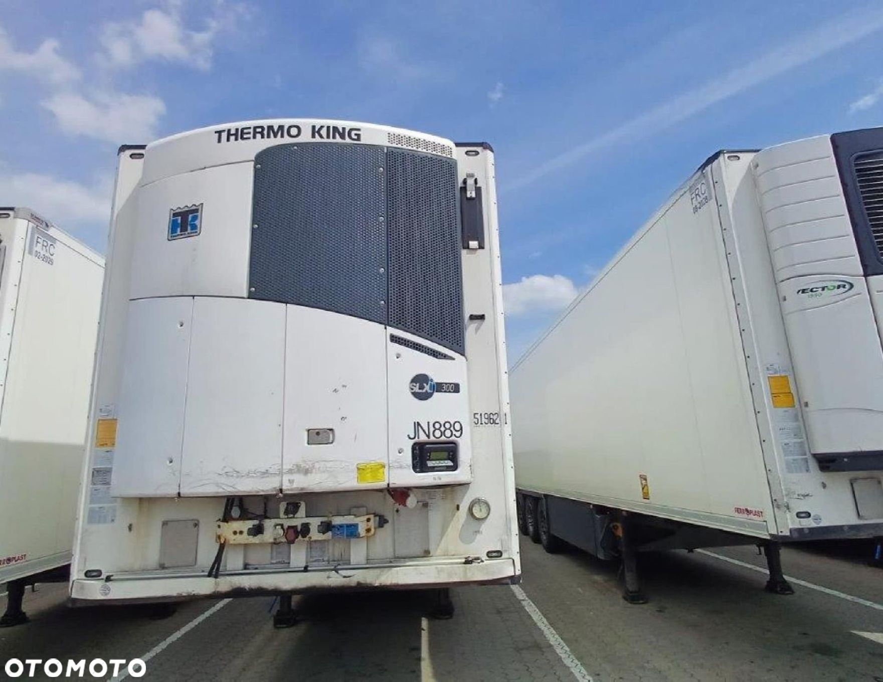 Schmitz Cargobull SKO FP 45 ThermoKing SLXi 300 - 1