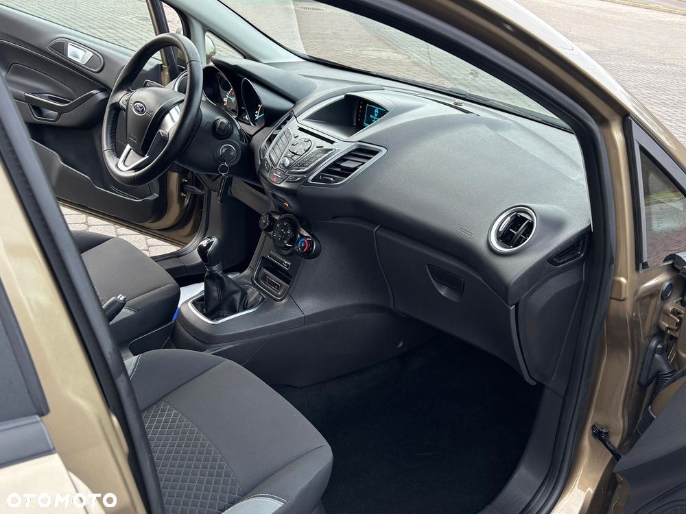 Ford Fiesta 1.6 TDCi DPF Silver X plus (SVP) - 8