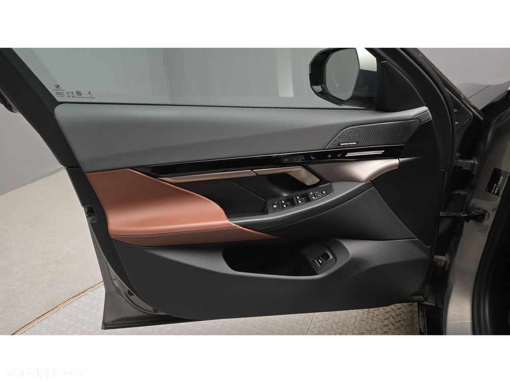 BMW Seria 5 - 17