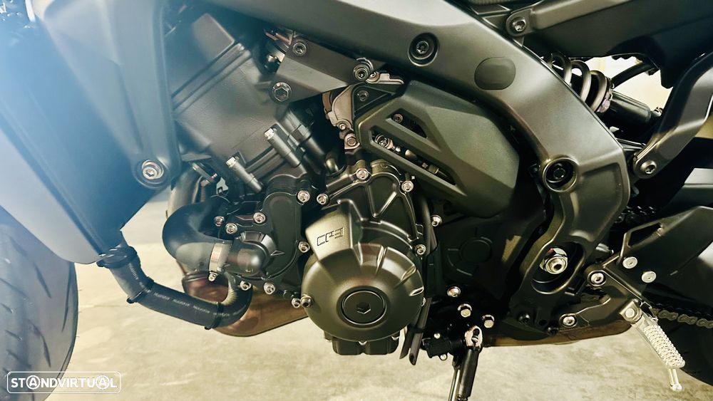 Yamaha MT-09 Y-AMT - 14
