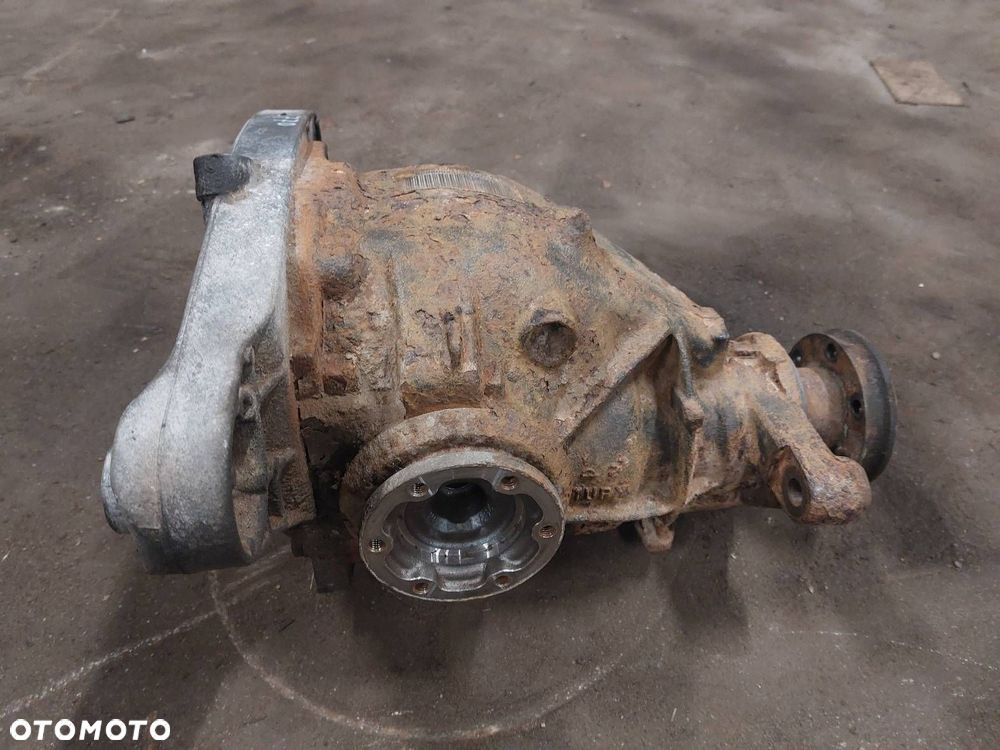 DYFERENCJAŁ DYFER BMW E39 520i 2.0 24V 3.46 - 3