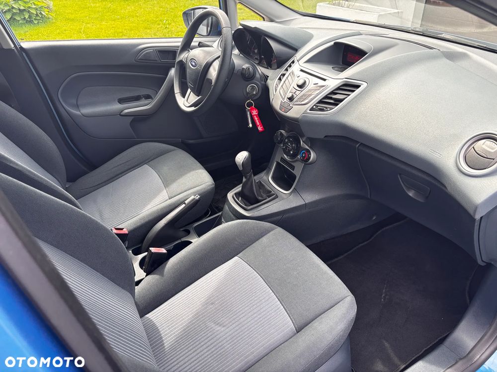 Ford Fiesta 1.25 Ambiente - 17