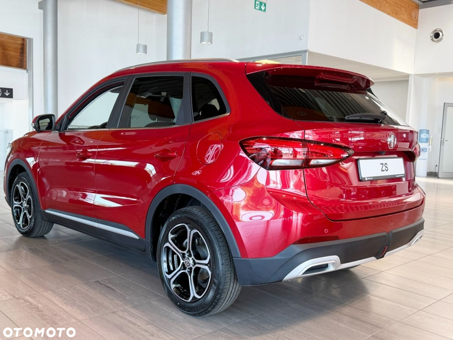 MG ZS - 7