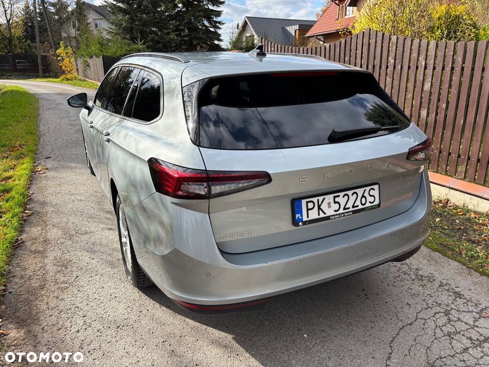 Skoda Superb 2.0 TDI SCR Essence DSG - 4