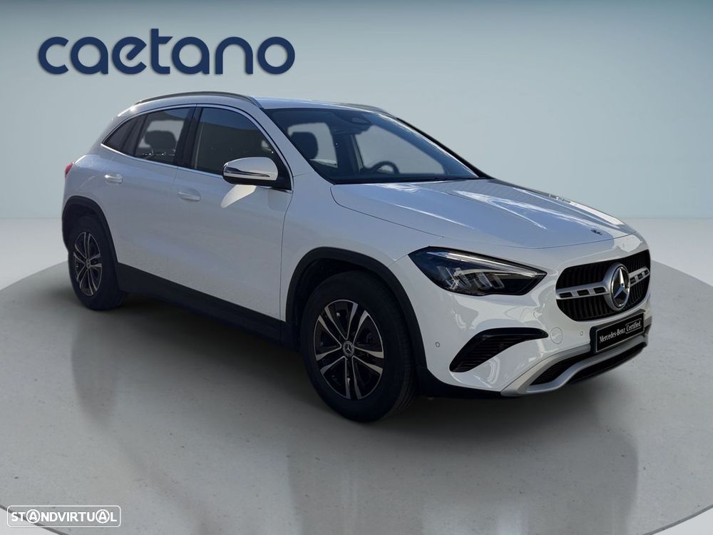 Mercedes-Benz GLA 180 d - 3