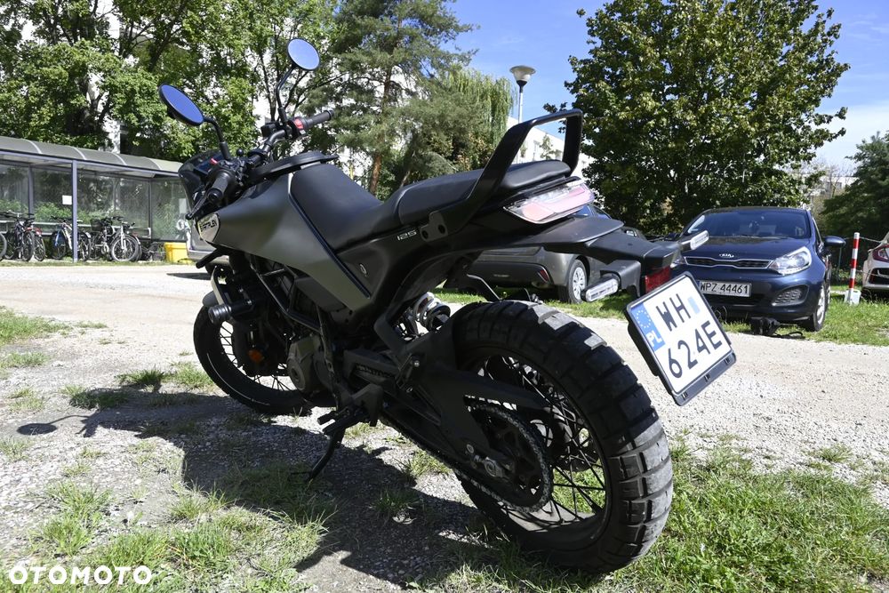 Husqvarna Svartpilen - 3
