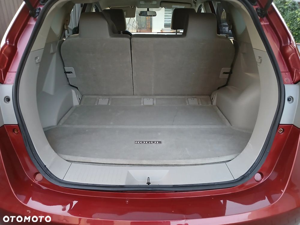 Nissan Rogue - 17
