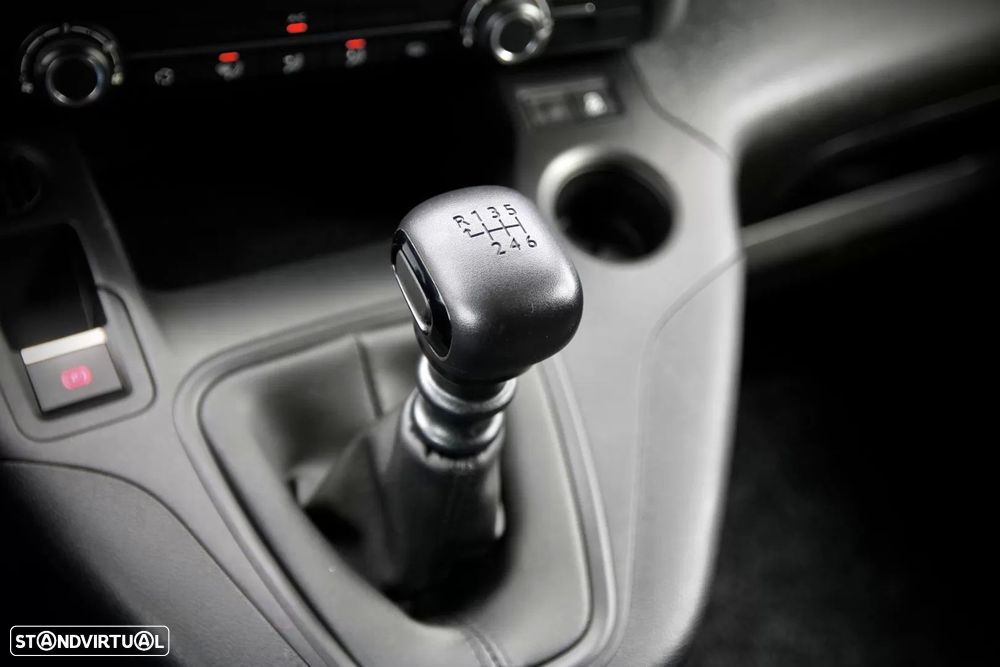 Toyota proace city 1.5d l1 comfort iva dedutÍvel - 23