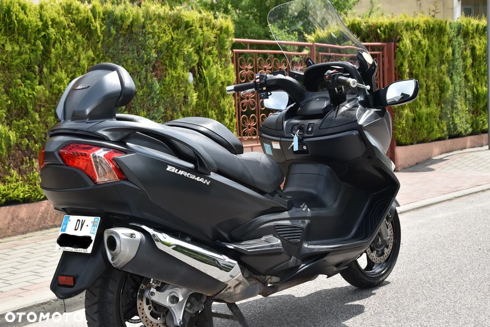 Suzuki Burgman - 7
