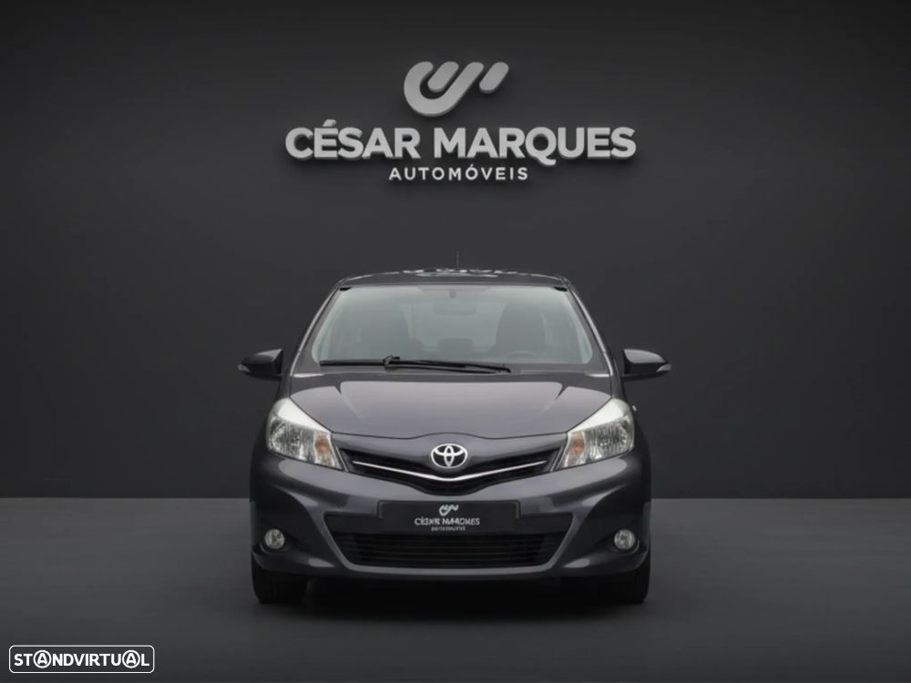 Toyota Yaris 1.4 D-4D Comfort+P.Style - 2