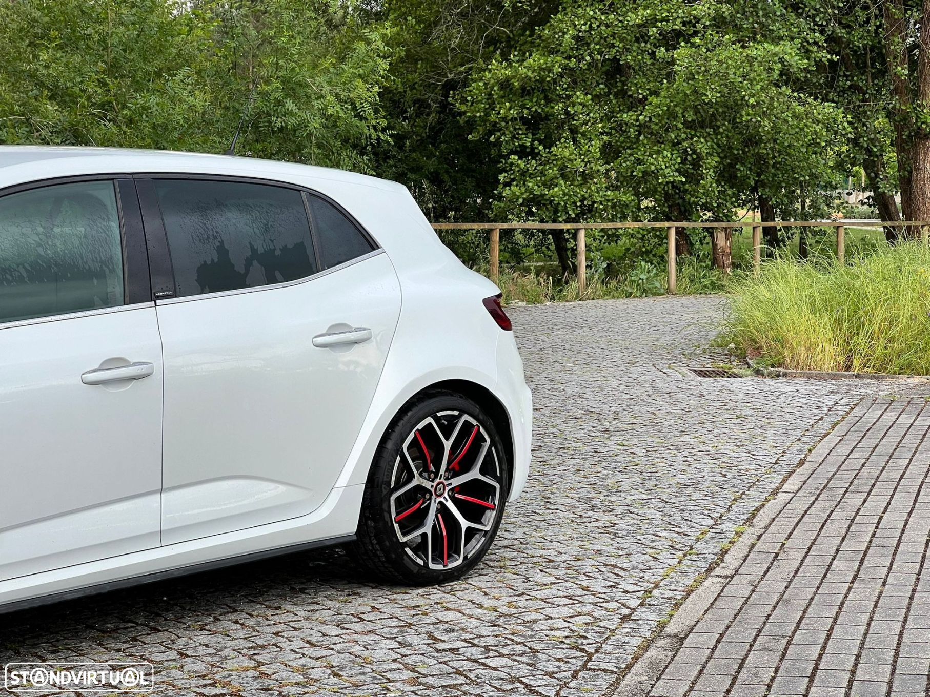 Renault Mégane 1.8 TCe R.S. Trophy EDC - 3