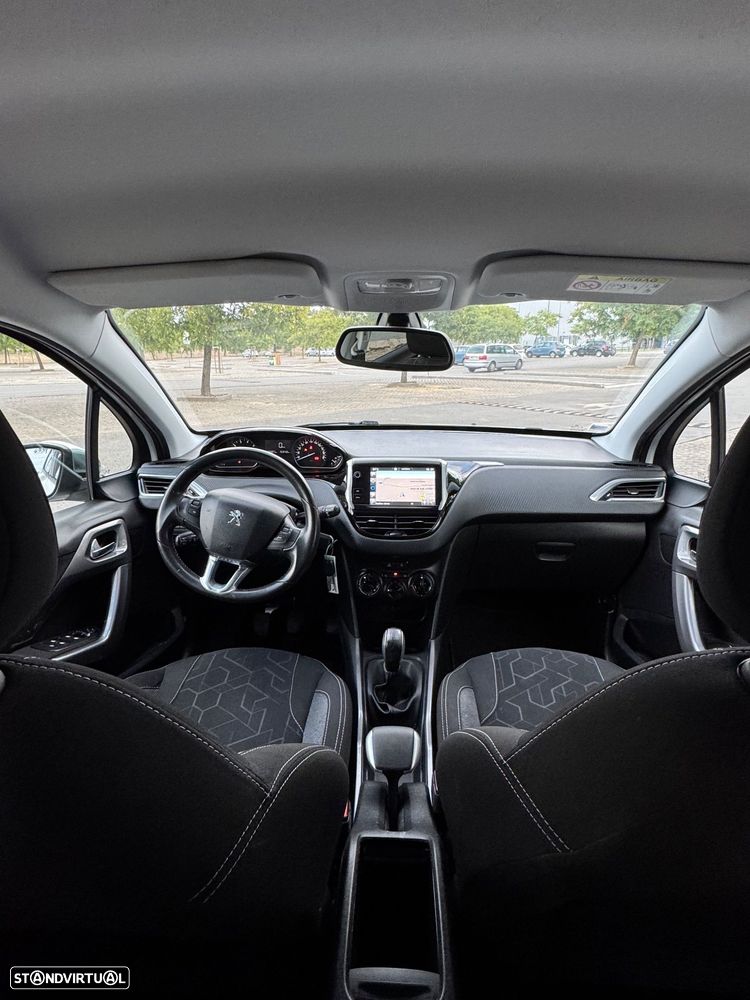 Peugeot 2008 1.2 VTi Allure - 20