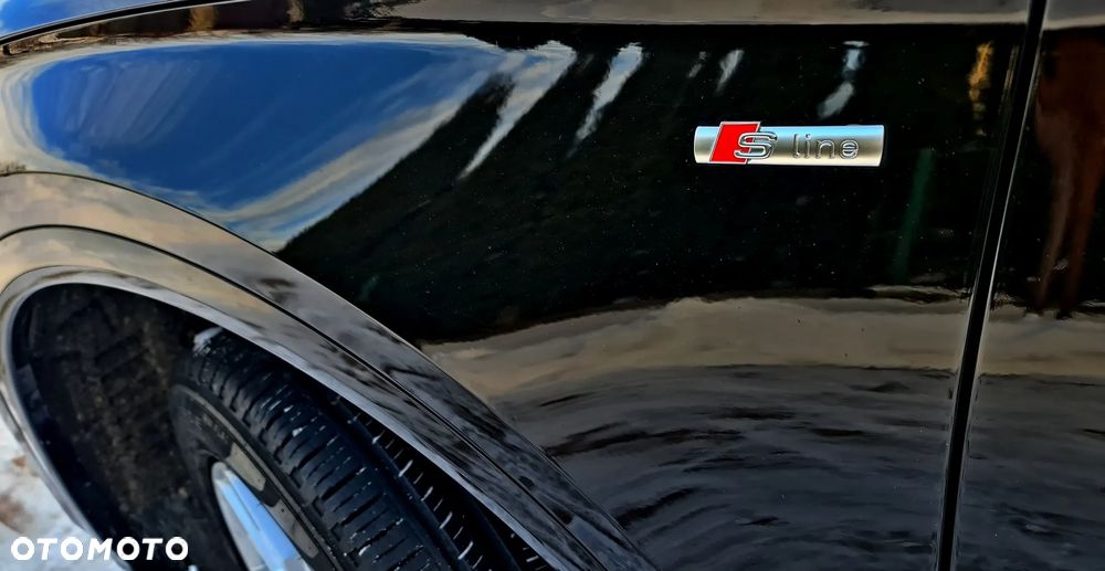 Audi Q5 55 TFSIe quattro S tronic S line - 16