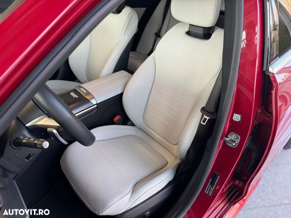 Mercedes-Benz C 200 4Matic 9G-TRONIC AMG Line - 19