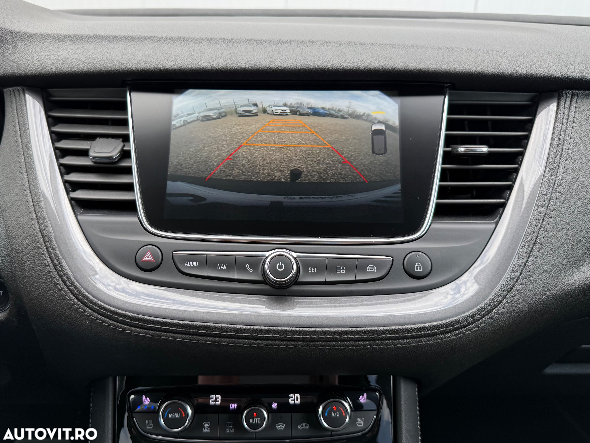 Opel Grandland X 1.5 START/STOP Aut. Innovation - 7