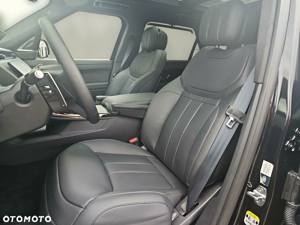 Land Rover Range Rover Sport - 11