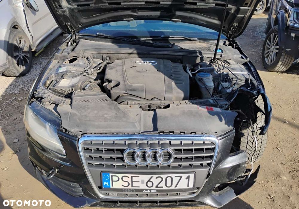 Audi A4 Limousine - 6