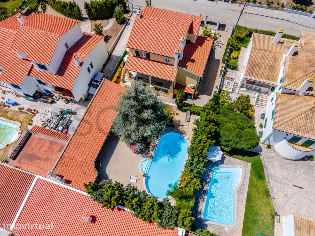 Moradia T3+3 com Jardim Piscina Alpendre e Cave em Azeitão - Grande imagem: 4/60