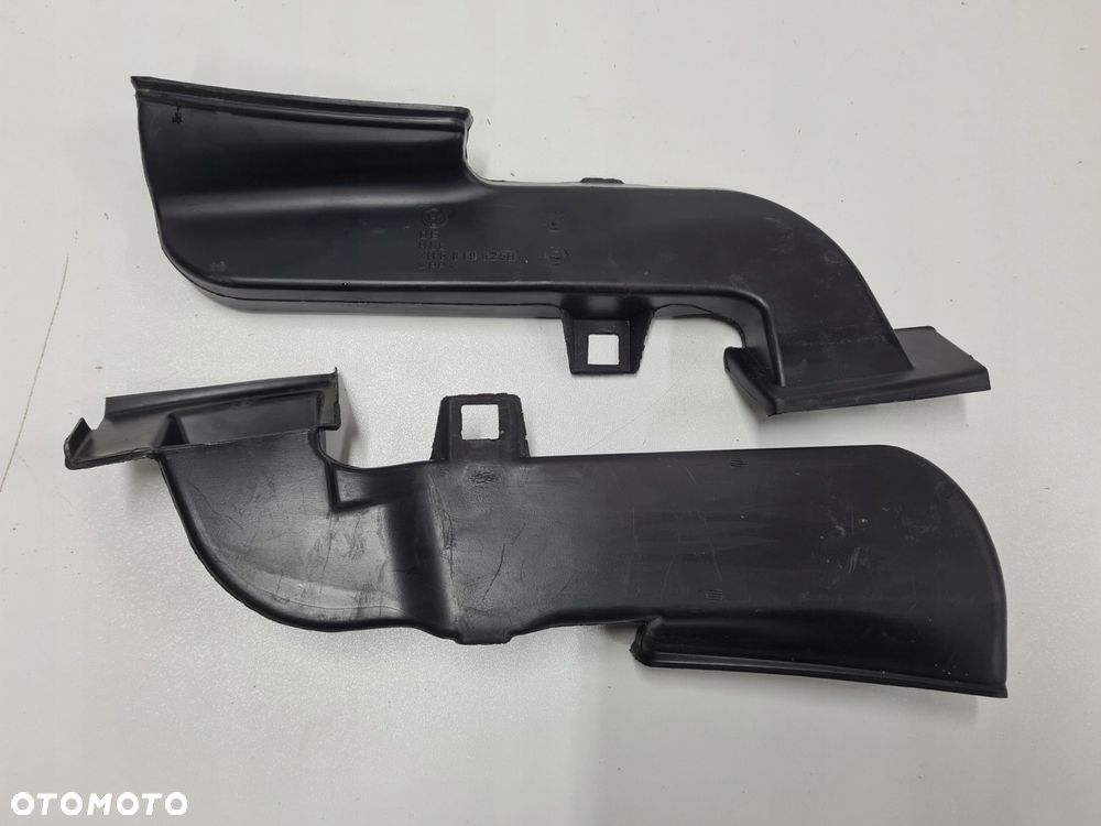 VW T5 MULTIVAN przewód dolot powietrza prawy lewy KOMPLET - 1