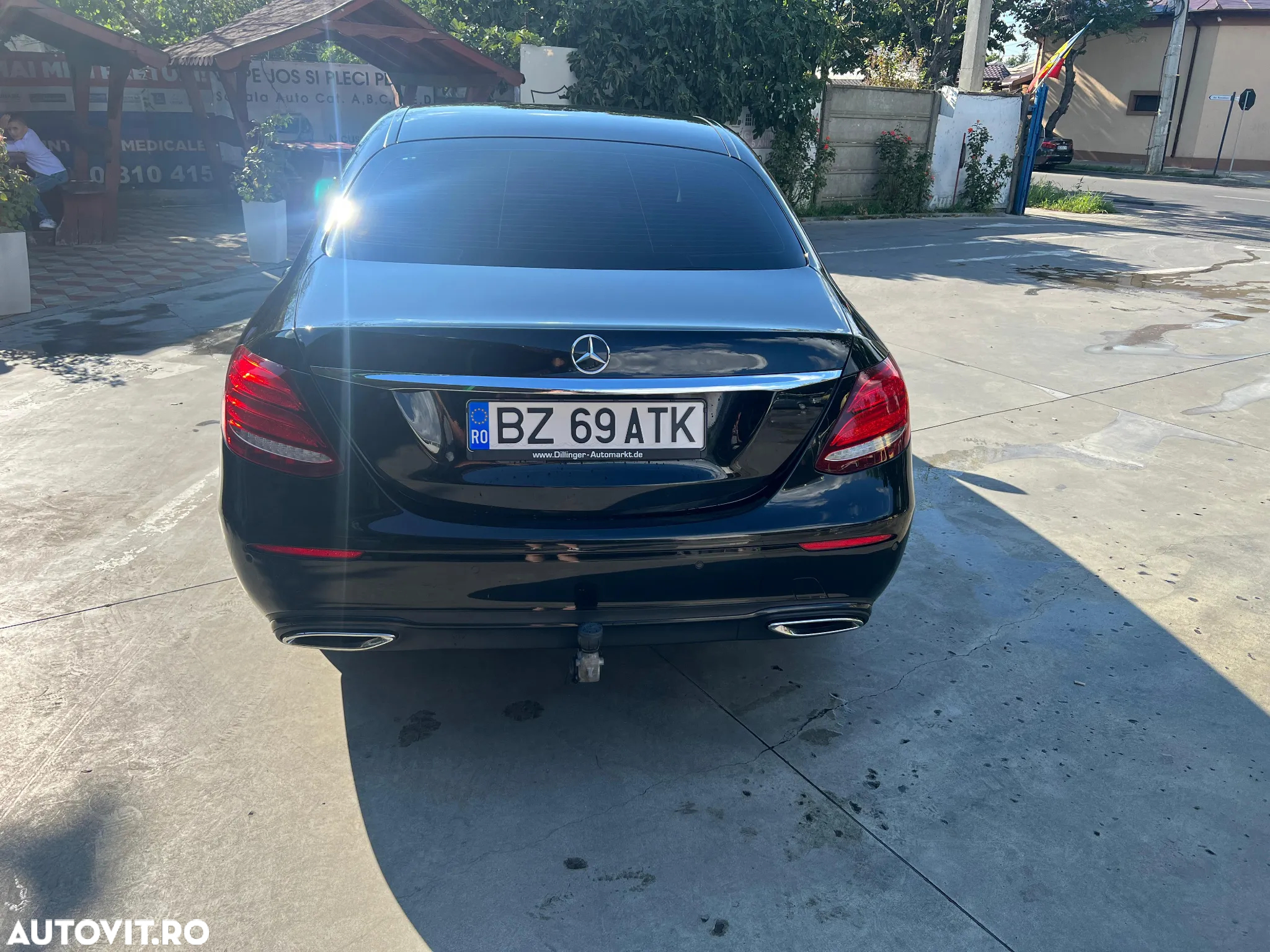 Mercedes-Benz E 200 d T 9G-TRONIC - 3