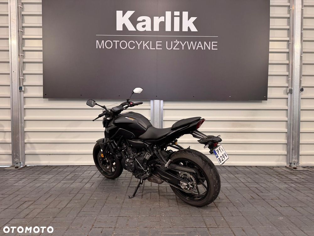 Yamaha MT - 4
