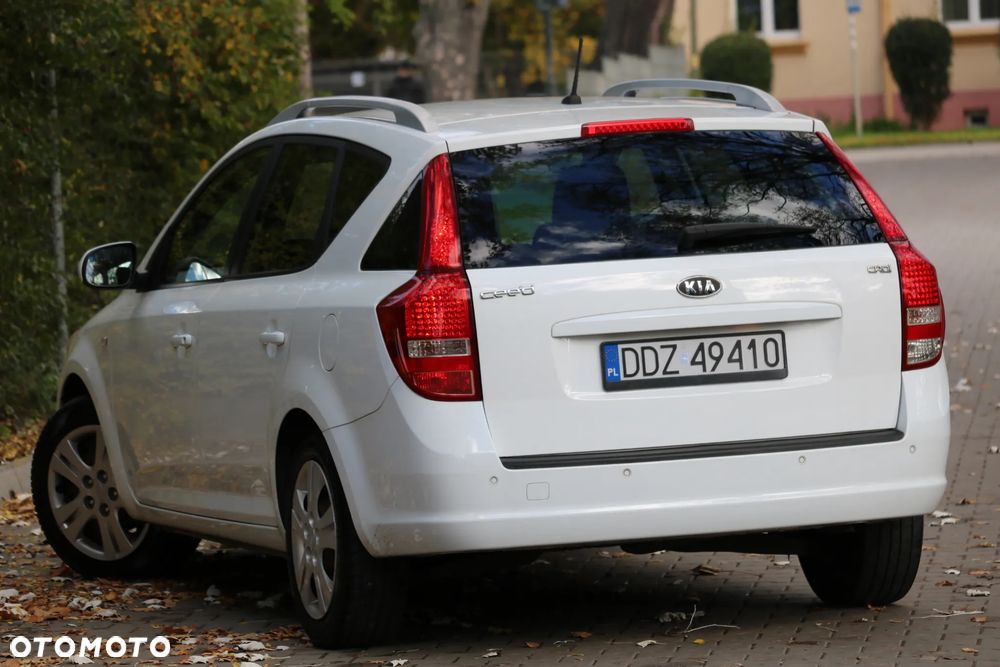 Kia Ceed Cee'd 1.6 Crdi Optimum + - 21