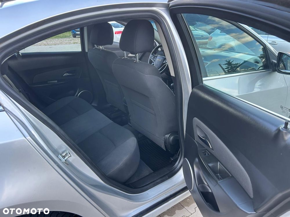 Chevrolet Cruze 2.0 D LT - 18