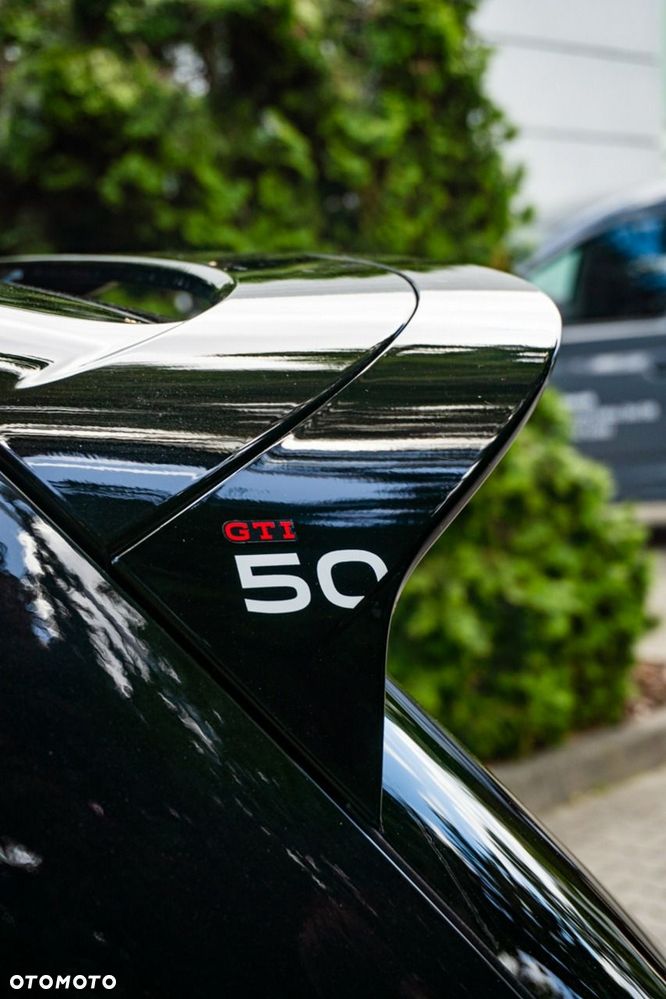 Volkswagen Golf - 14