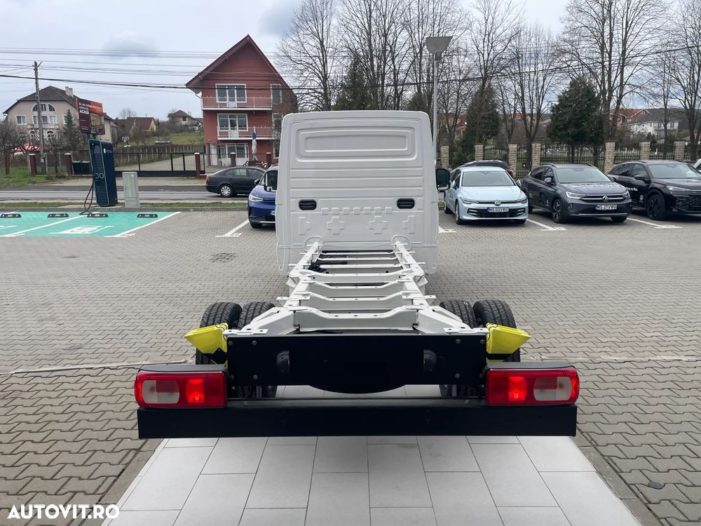 Volkswagen Crafter 3.5 CS Sasiu L4 dRWD 120kW - 5