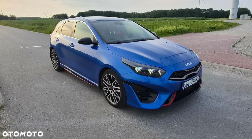 Kia Ceed - 1