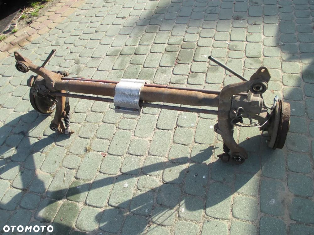 belka tył Peugeot 206 Kombi z ABS na bębnach - 3