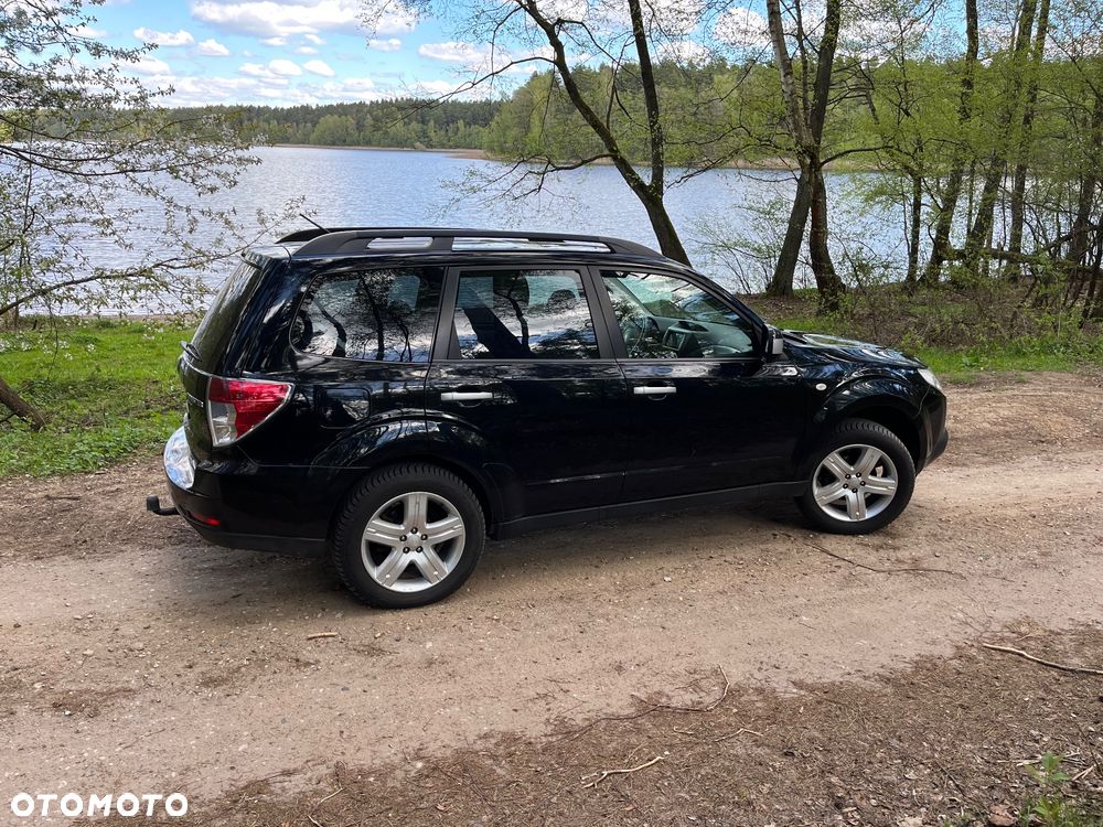 Subaru Forester 2.0 XE NAV Euro5 - 21