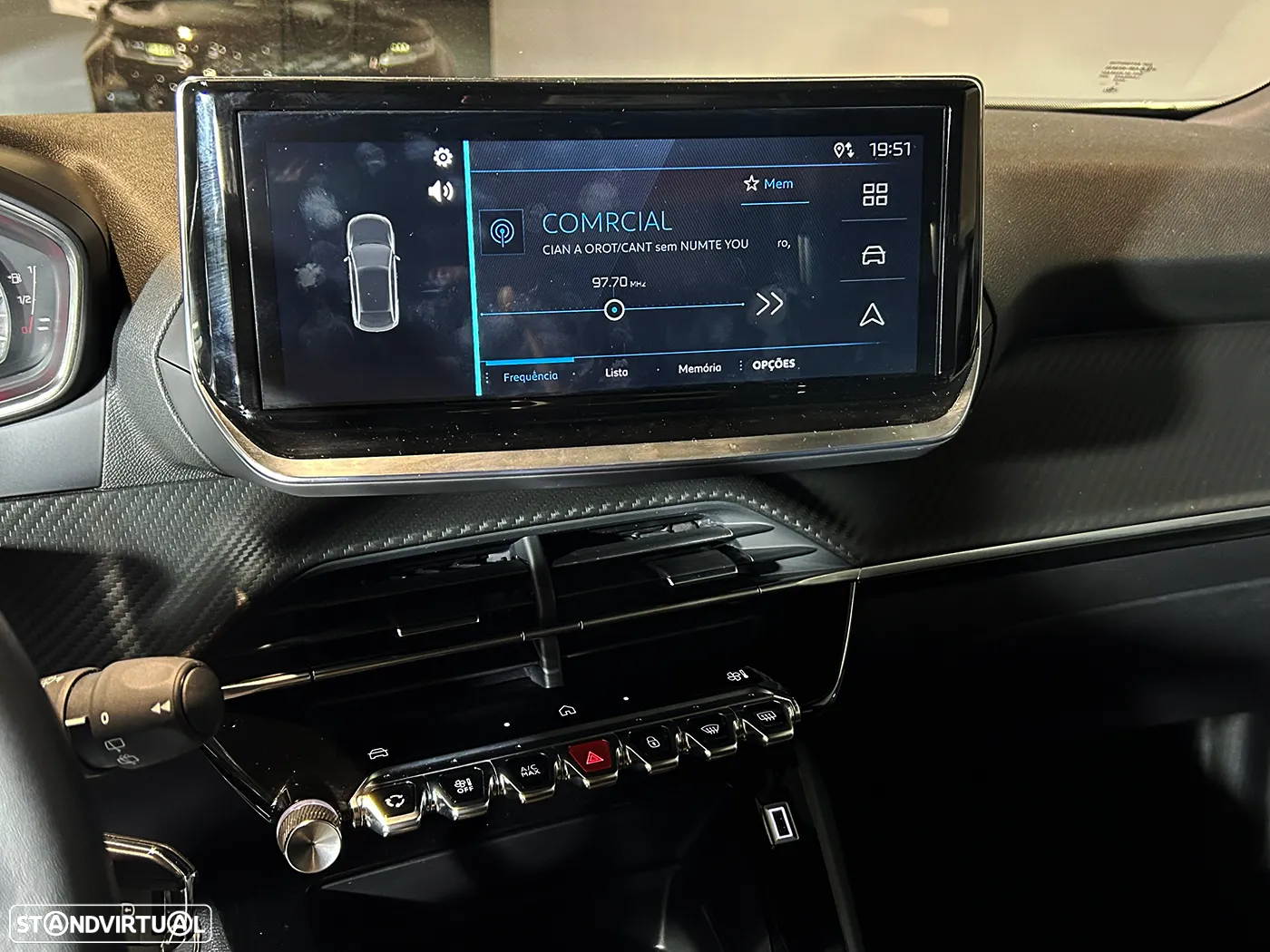 Peugeot 2008 1.2 PureTech Active - 30