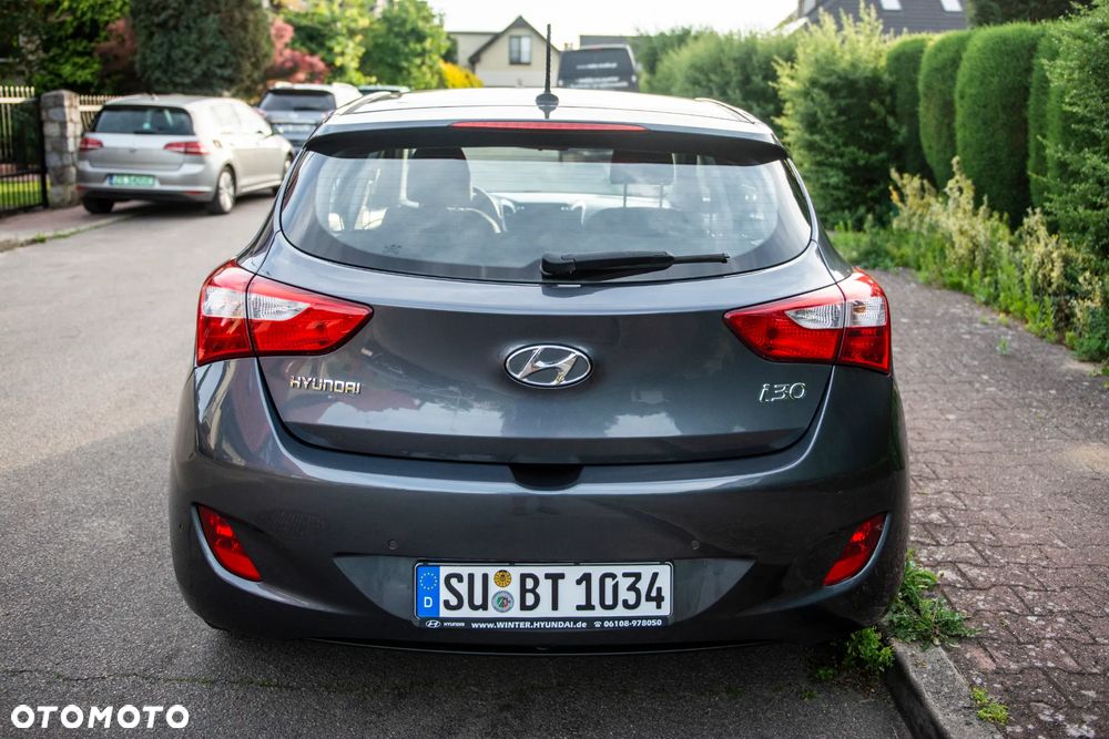 Hyundai i30 1.4 Comfort - 13