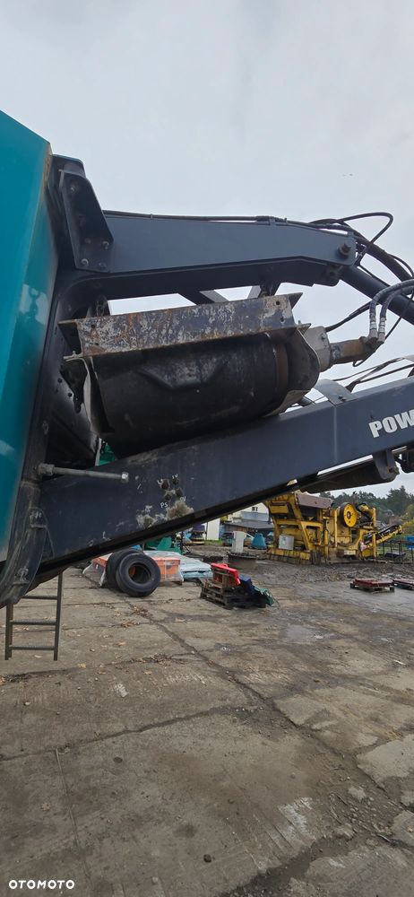 Powerscreen Premiertrak 400, wersja HA - 17