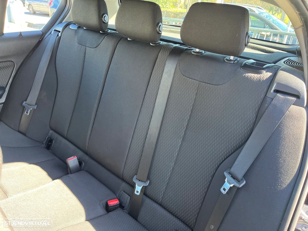 BMW 116 i Advantage - 10