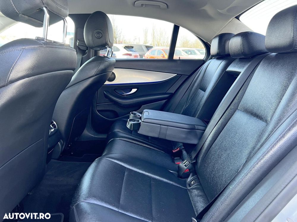 Mercedes-Benz E - 30