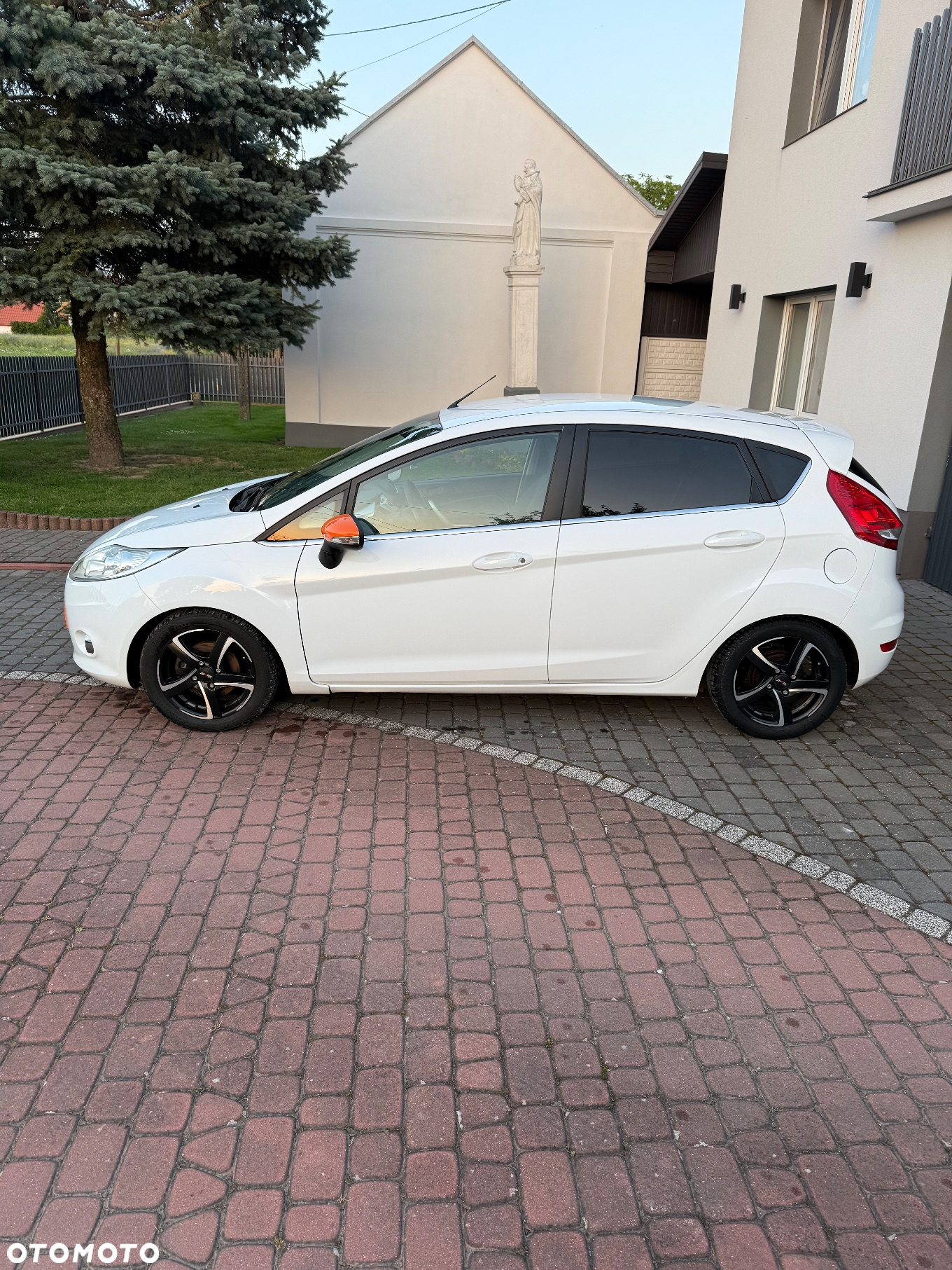 Ford Fiesta - 5