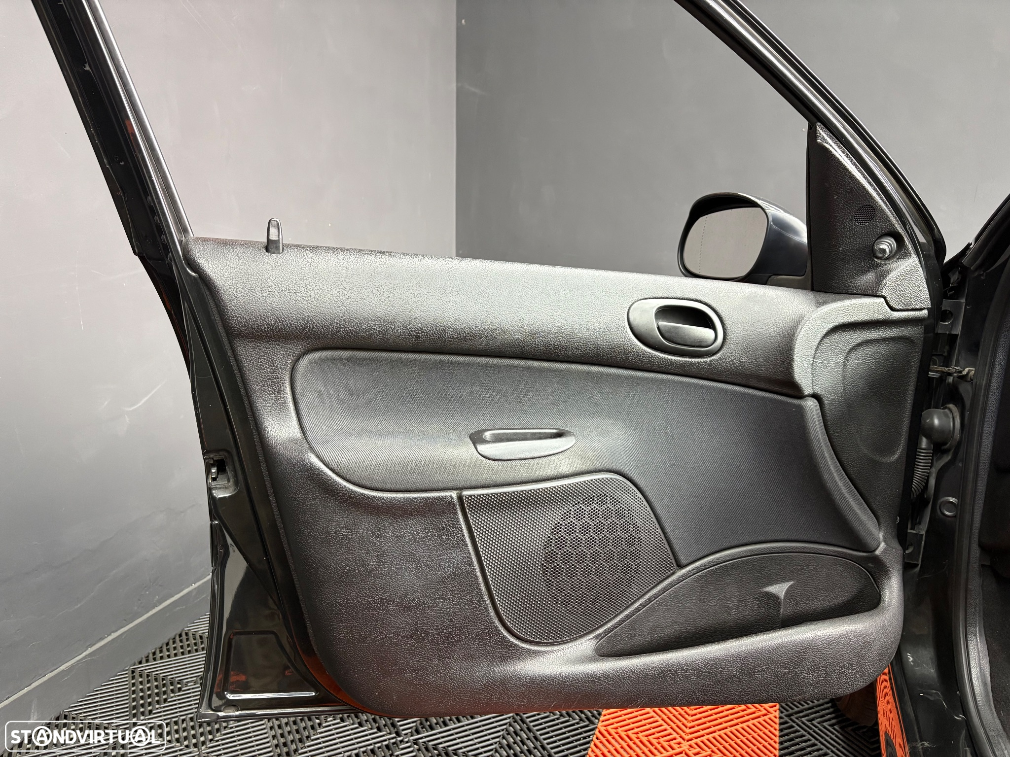 Peugeot 206 1.1 Look - 32