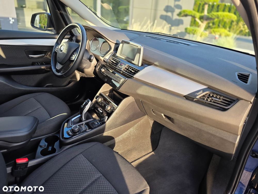 BMW Seria 2 216d GT Advantage - 34