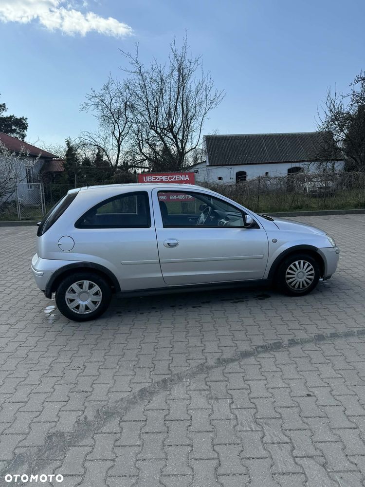 Opel Corsa 1.0 12V - 8