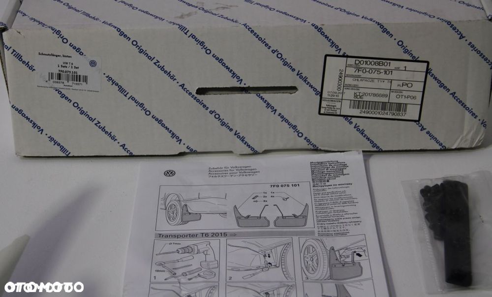 VW T6 CHLAPACZE TYŁ TYLNE ZESTAW 7F0075101 - 2