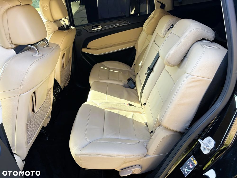 Mercedes-Benz GLS 500 4Matic 9G-TRONIC AMG Line - 6