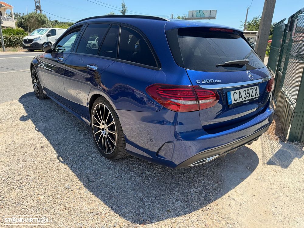 Mercedes-Benz C 300 de AMG Line - 3